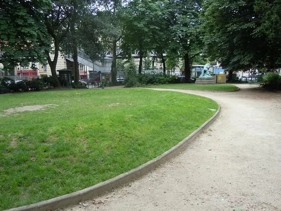 Square Cambronne