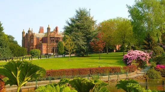 Walton Hall And Gardens