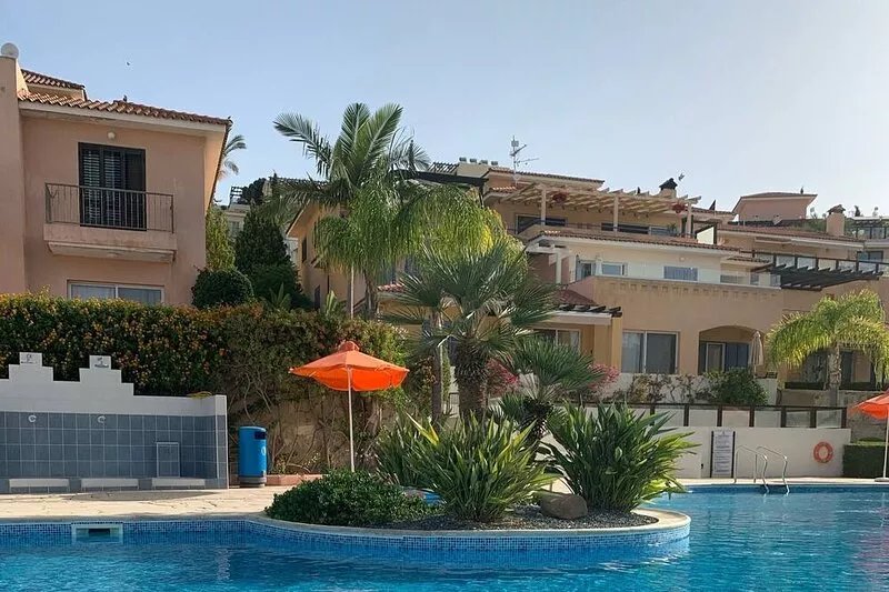 Beautiful 2 bedroom townhouse in a central location