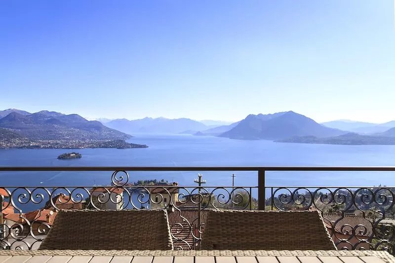 Lake View, Luxury Apartment in Someraro, Stresa - Apartment WEST