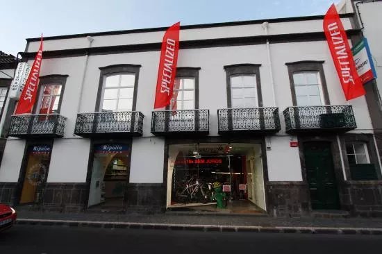 CC - Bike Rental & Riding Tours