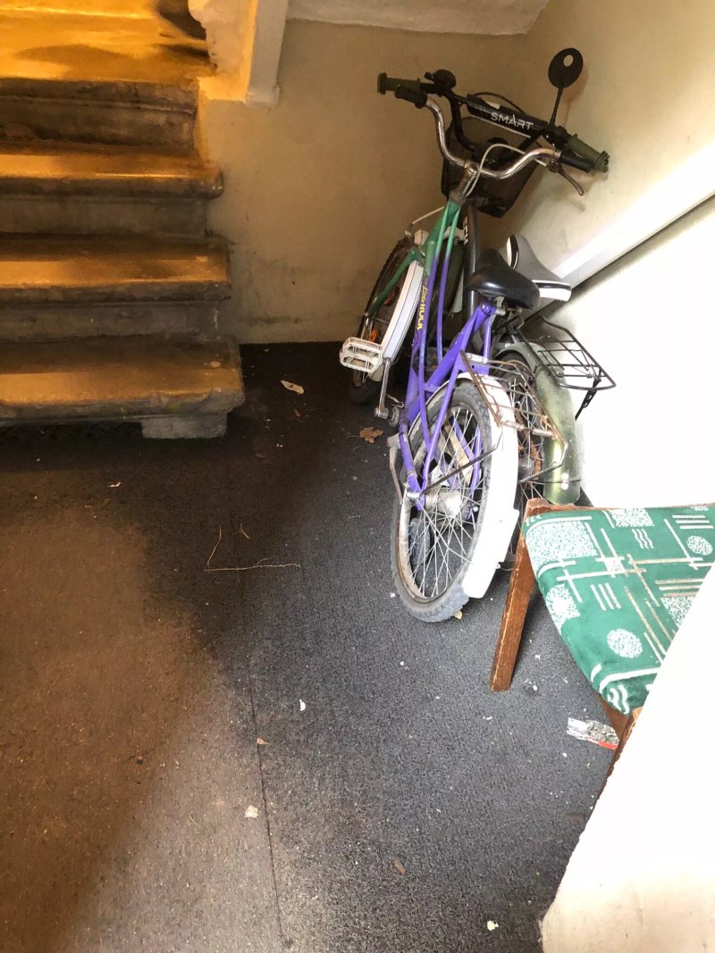 Emi Apartment