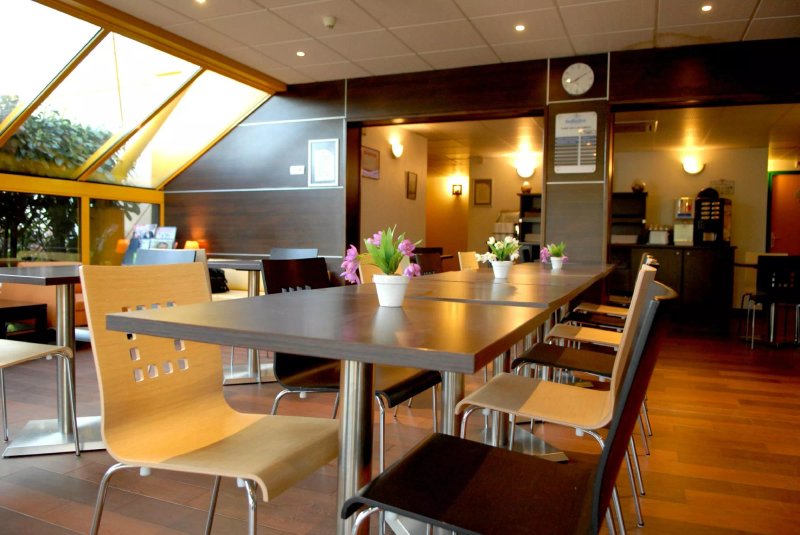 Hotel balladins Savigny Le Temple