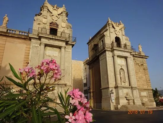 Porta Felice