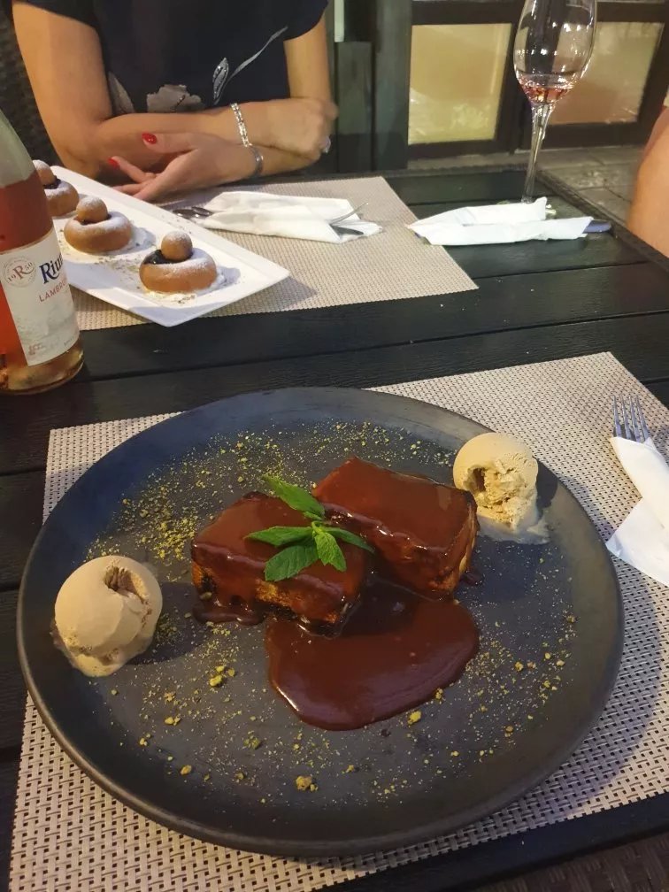 Rediu Hotel & Restaurant
