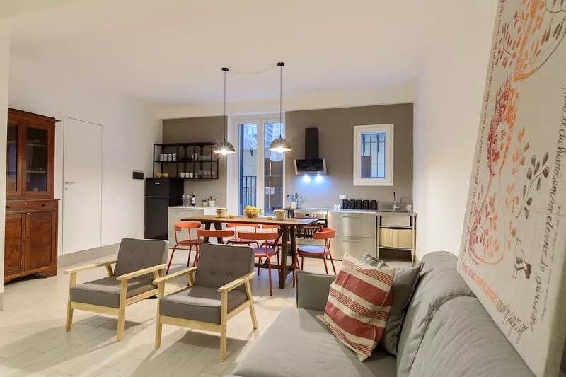Suite Gharraf Palermo Old Town - Two bedrooms apartment with balcony