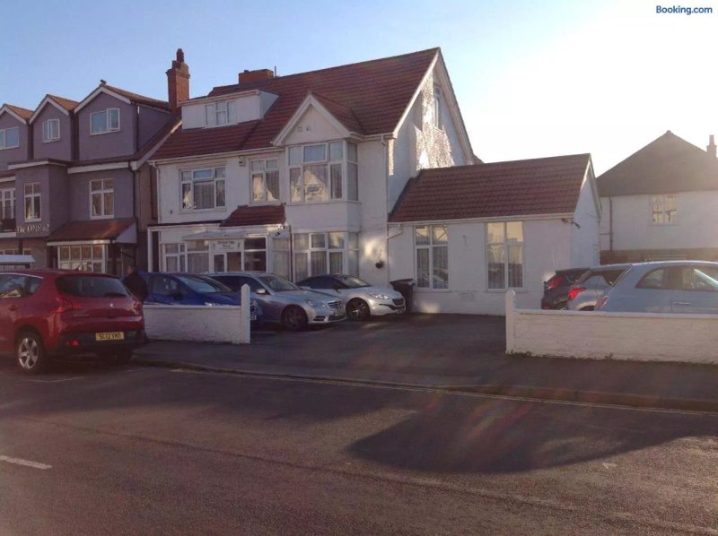 Sherwood Lodge Hotel