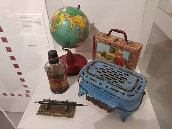 Museo Andaluz De La Educacion ( Mae)