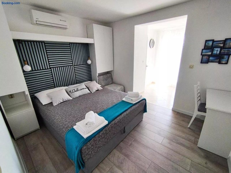 Anita Apartments