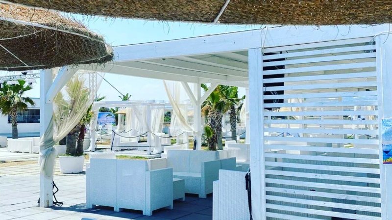 Summer Beach Club