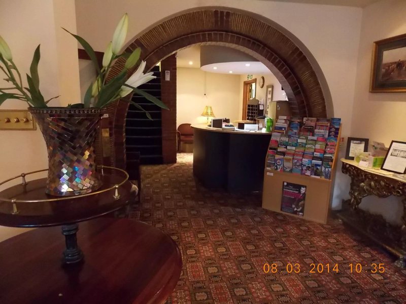Westfield Court Hotel