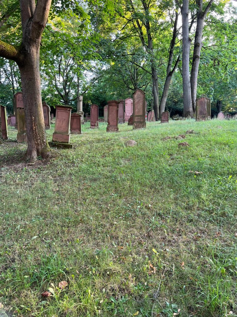 Old Jewish Cemetery
