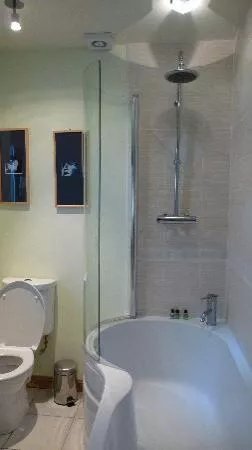 Canalside Holiday Apartments