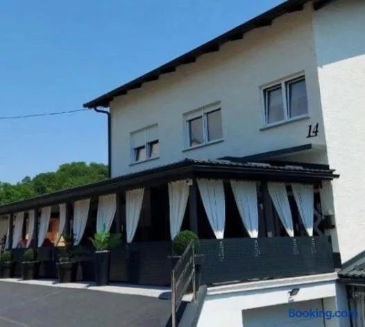Apartments Krtak Biba