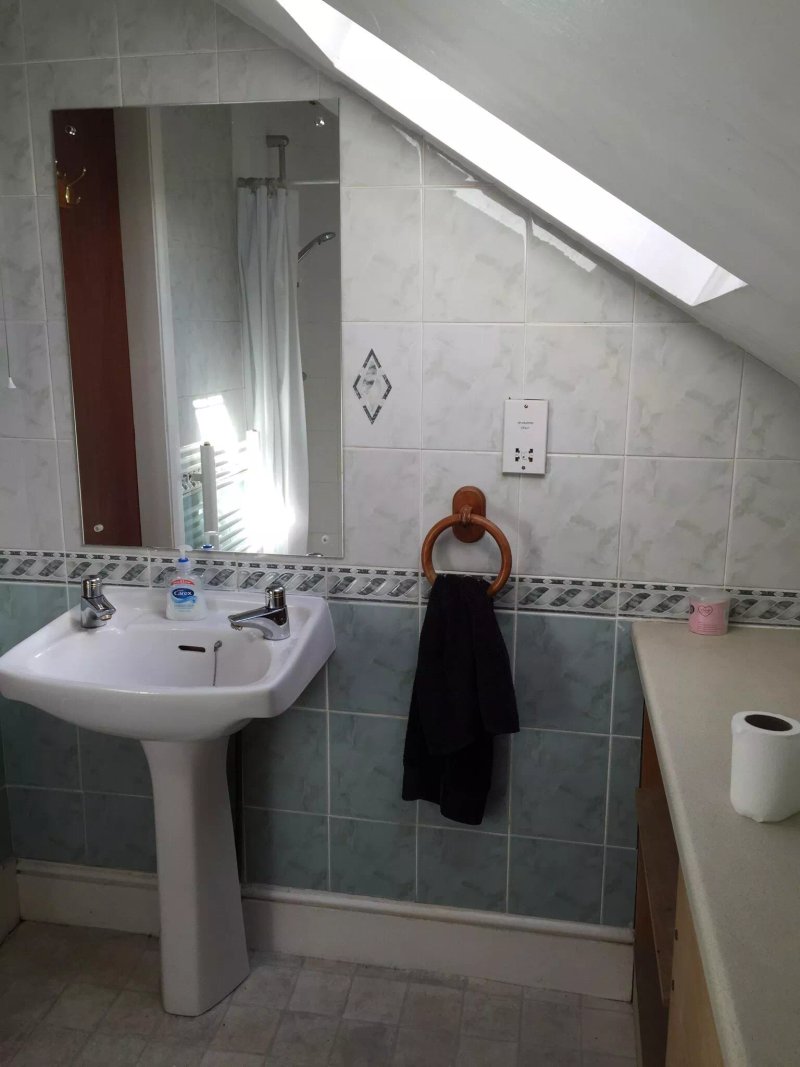 Strathclyde Guest House
