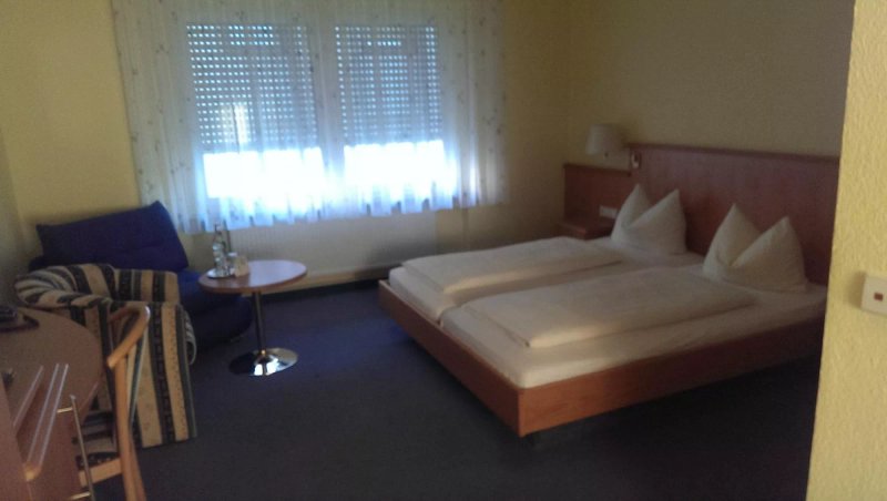 Zum Roessle Hotel Gasthof