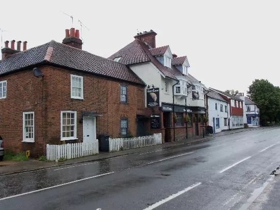 Half Moon Inn