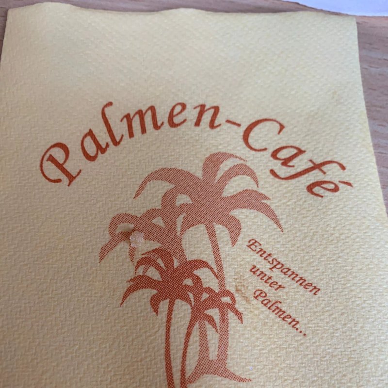 Palmen Cafe