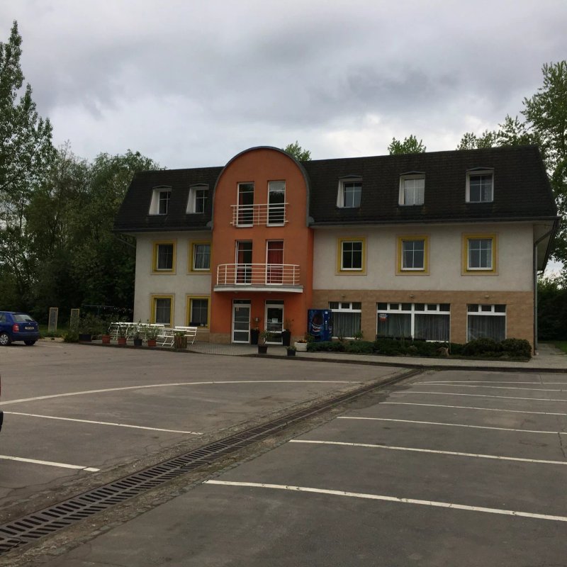 Hotel Zimni Stadion