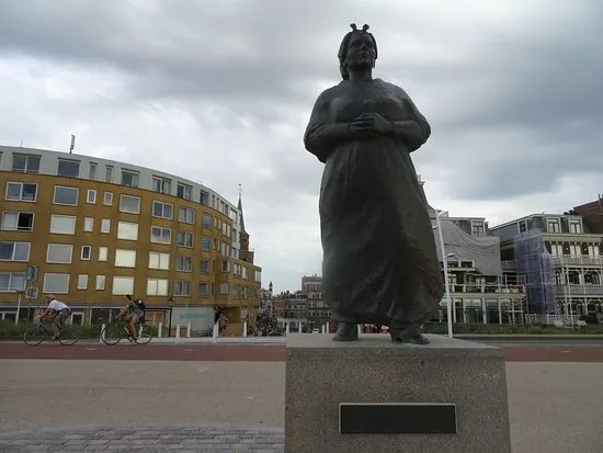 Fisherman's Wife of Scheveningen