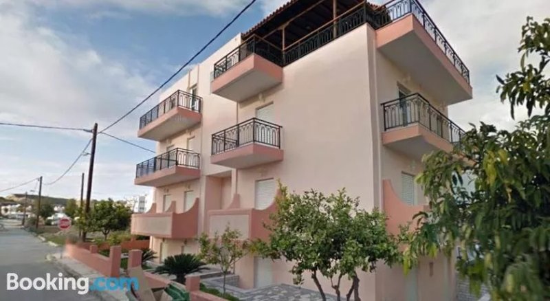 Minakos Apartments