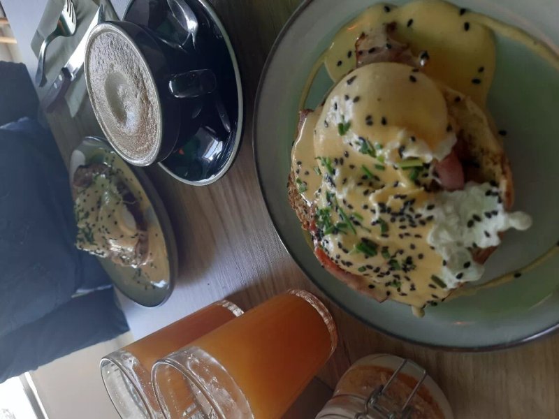 Alpha Cafe - brunch & hamburgueria