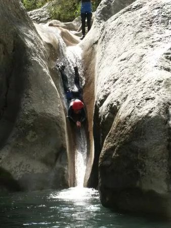 Acro Pole Aventure