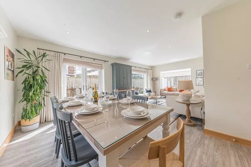 Cherry Garth -  a house that sleeps 8 guests  in 4 bedrooms