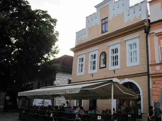 Vratislav House