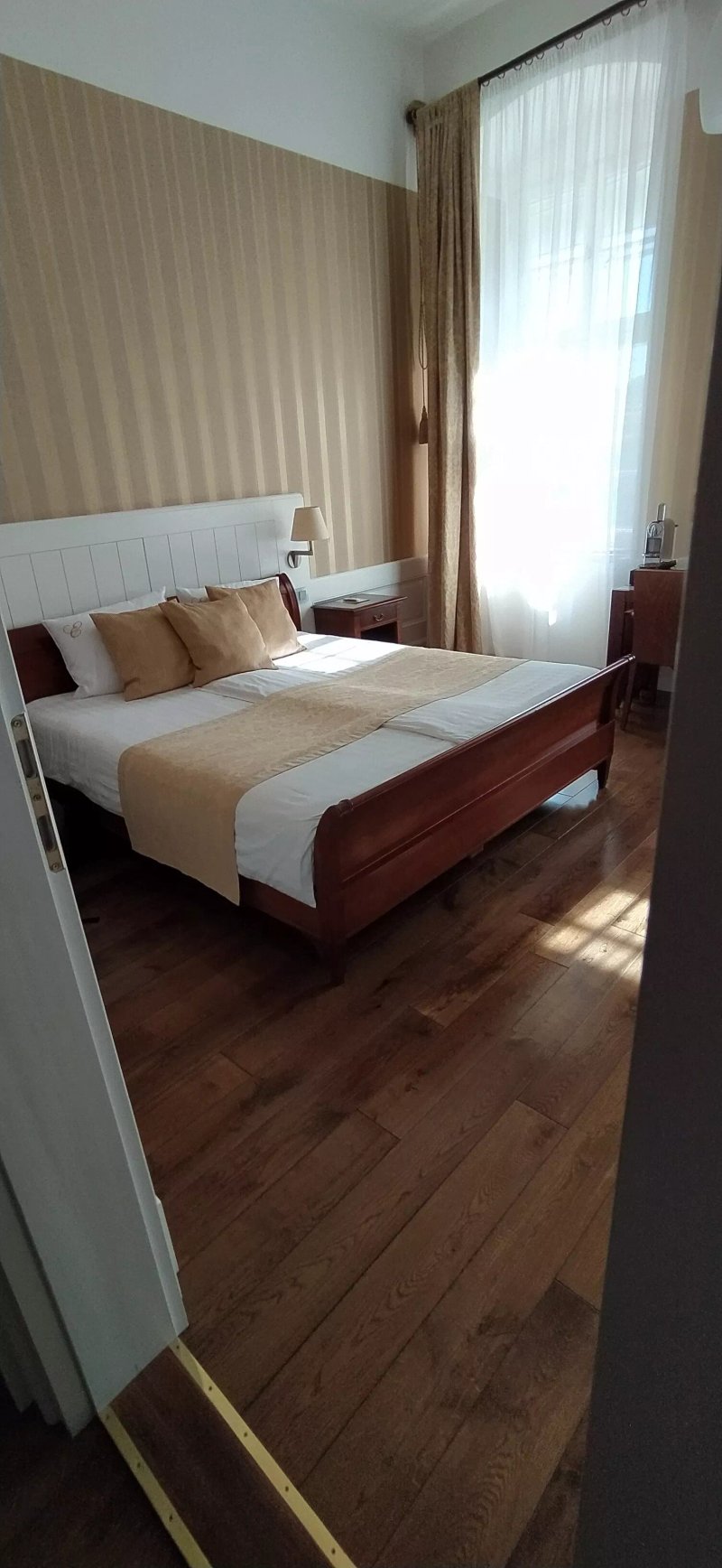 Hotel Erzsebet Nagy Szalloda Paks