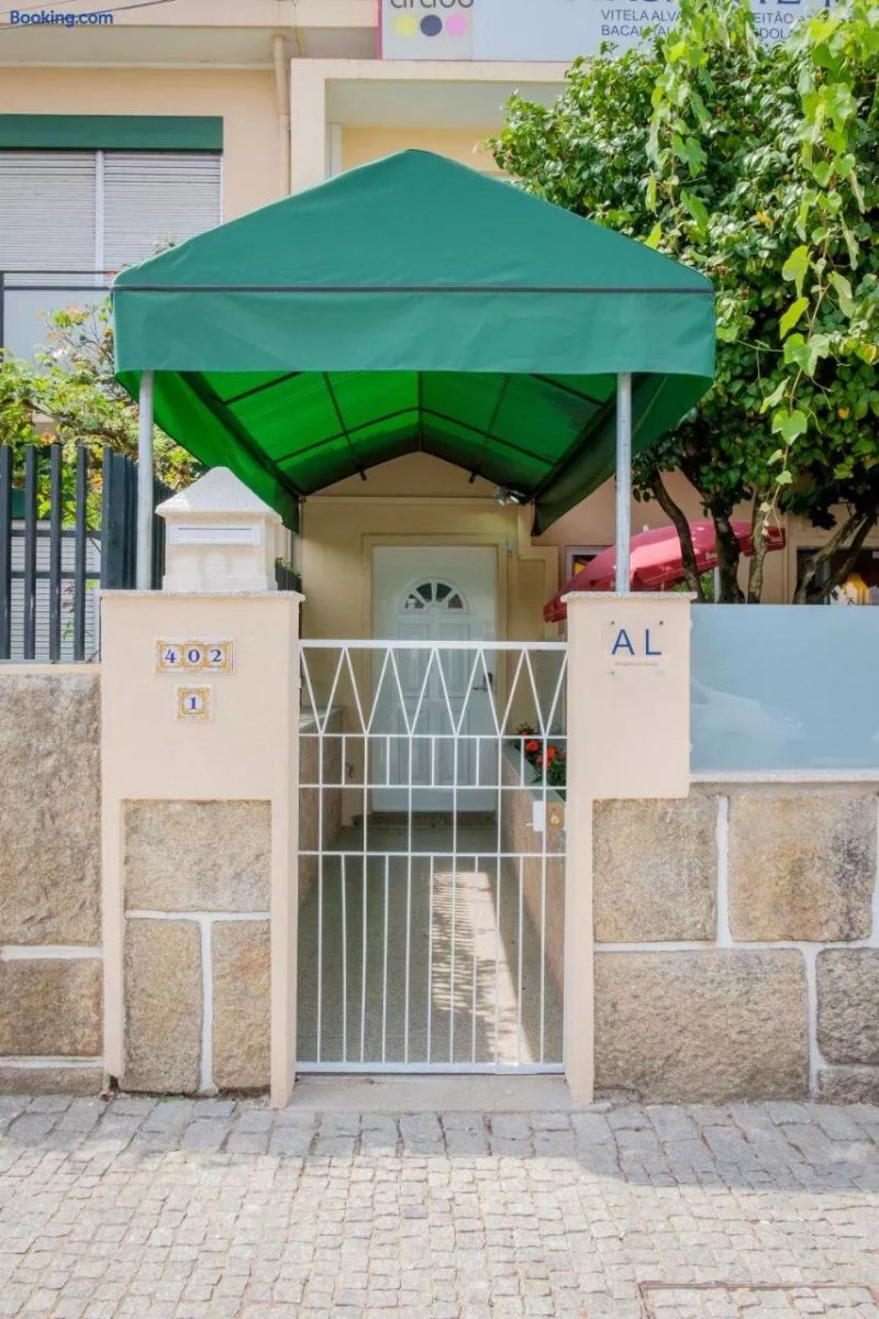 Maia house