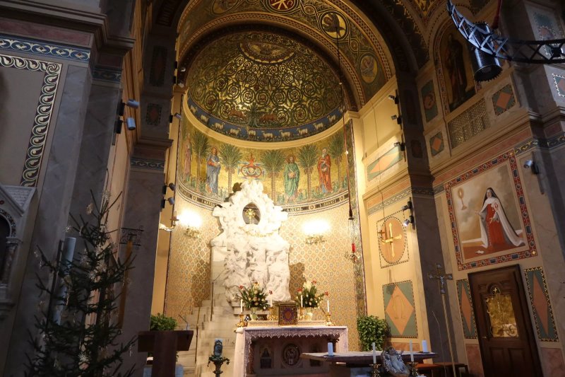 Kirche und Kloster Zur Ewigen Anbetung