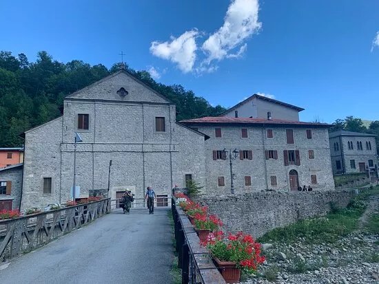 Chiesa Dei Santi Donnino E Francesco