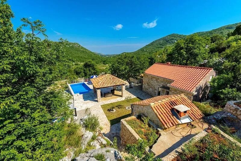 Hedera Estate, Villa Hedera XIV
