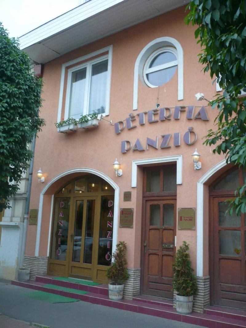 Peterfia Panzio