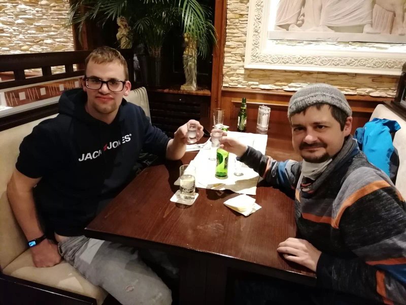 Hellas griech. Restaurant Zur Kastanie