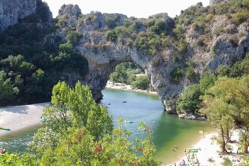 BOURGEOIS HOUSE 10 PEOPLE, LARGE PRIVATE POOL, PROPERTY OF 3500 m2