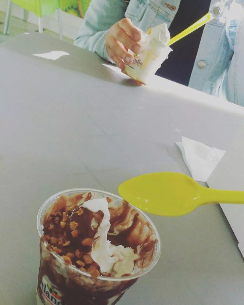 Yogurtlandia Bronte