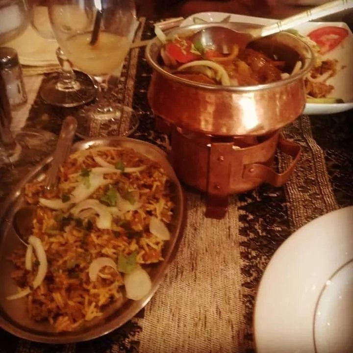 CHEZ SARIKA