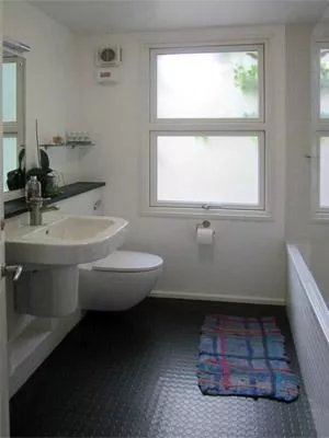 B&B at Number 6
