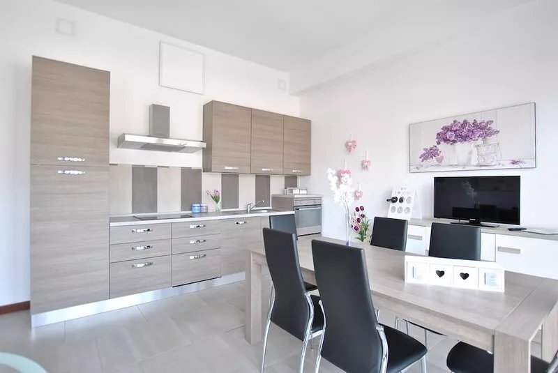 APARTMENT A, semi-detached