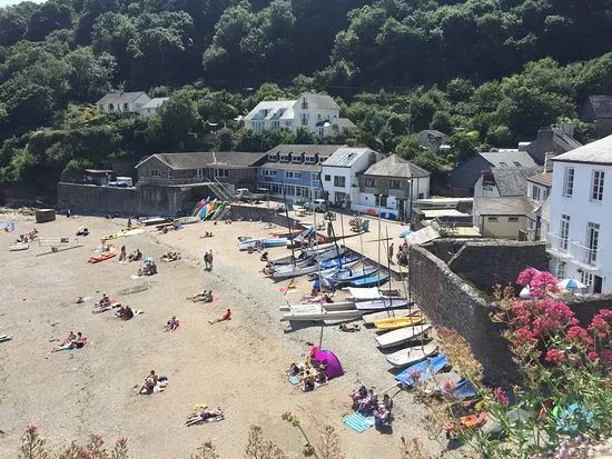 Cawsand Bay