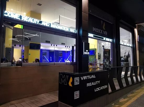 MOXX VR The Virtual Reality Cafe