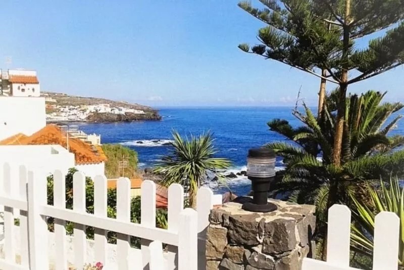 HOLIDAY HOME "EL MAR" - Nice villa with swimming pool & garden