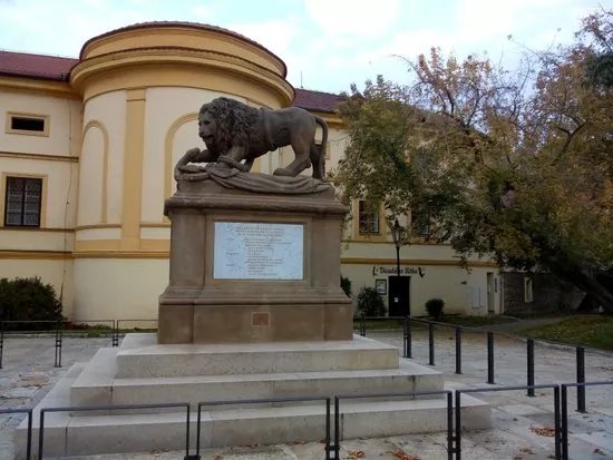 Monument to Soldiers of Pisek