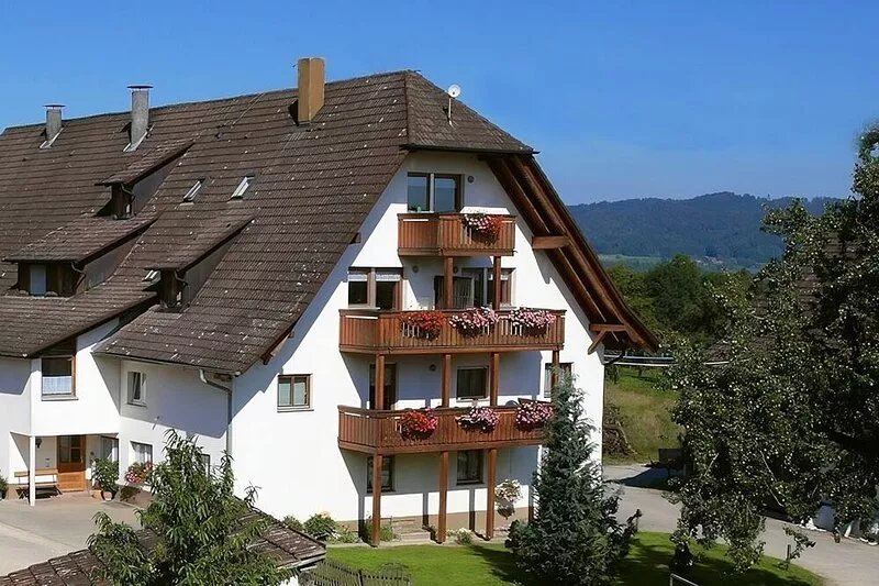 Studio Apartment 'Ferienwohnung 4a, 30 Qm' with Shared Garden and Wi-Fi