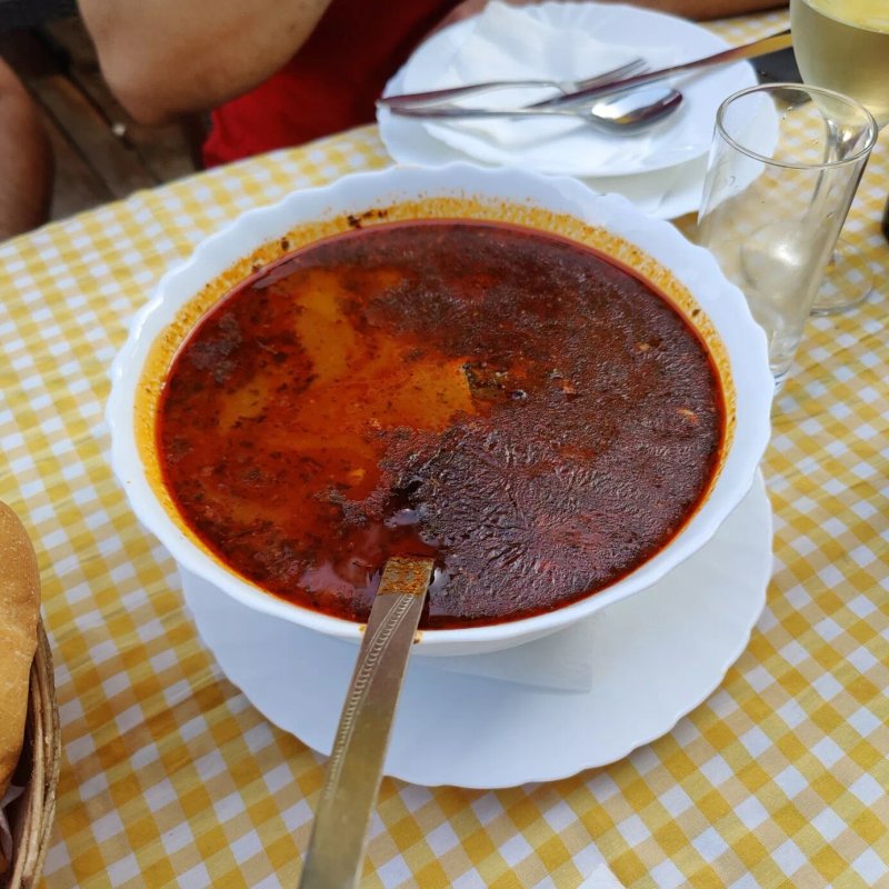 Restoran Ribija Carda Rubin N01