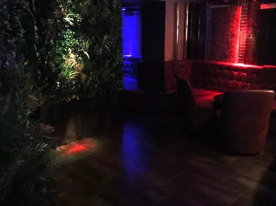 Piccolo Mondo Disco Party Club