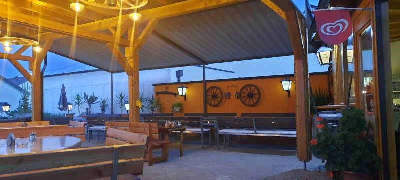 Wirt in der Rosenau