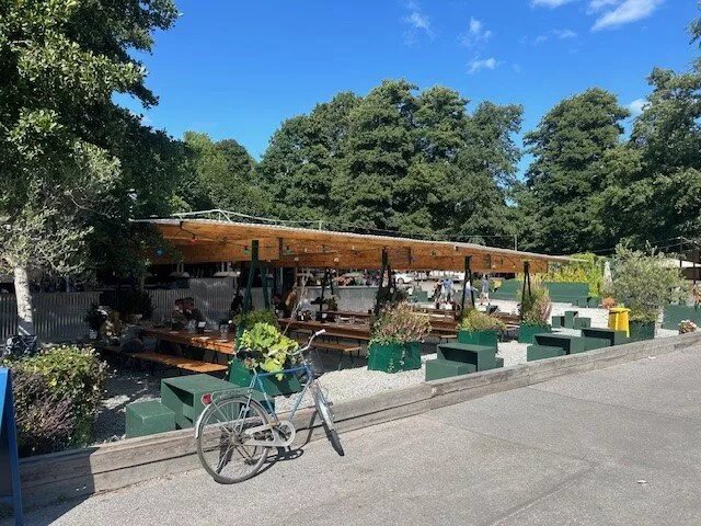 Boulebar Tanto